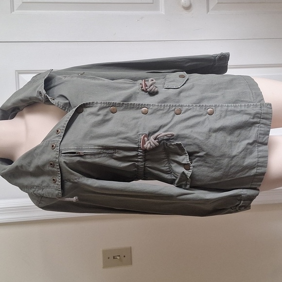 Sound And Matter Lightweight Olive Green Parka Jacket Size Small - Picture 2 of 13